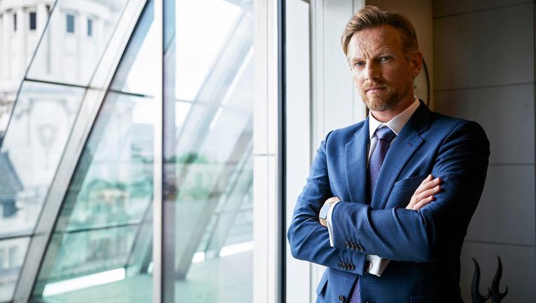 Barry Atsma In Britse Advocatenserie The Split Het Parool