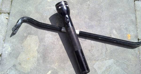 Mannen met inbrekersgereedschap aangehouden in Azewijn | Montferland - De Gelderlander