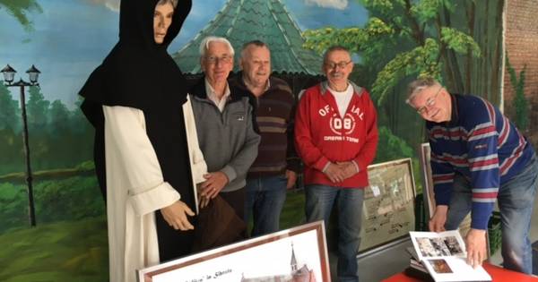 Hardenbergse etalage in teken van Klooster van Sibculo | Hardenberg - De Stentor