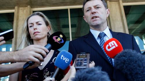 Hoe de ouders van Maddie McCann dertien lange jaren vol wanhopige onzekerheid doormaakten