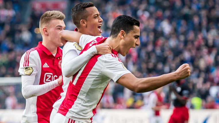 El Ghazi Bezorgt Ajax Een Nipte Zege Op Excelsior Het Parool