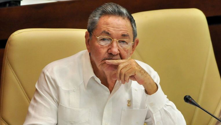 Raúl Castro snoeit in Cubaanse overheidsbanen | Buitenland ...