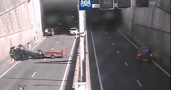 Dampoort bij Middelburg is richting Ouddorp dicht door ongeval .