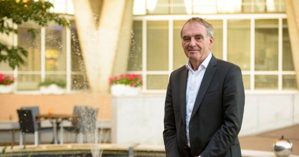 Van Geel: 'Teveel aan goedkope vluchten vanaf Eindhoven Airport’
