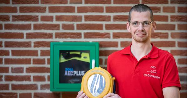 Vandaag(15-11-2019) een mooi interview in De Gelderlander hoe wat en waarom ik stichting AED Wageningen ben begonnen.