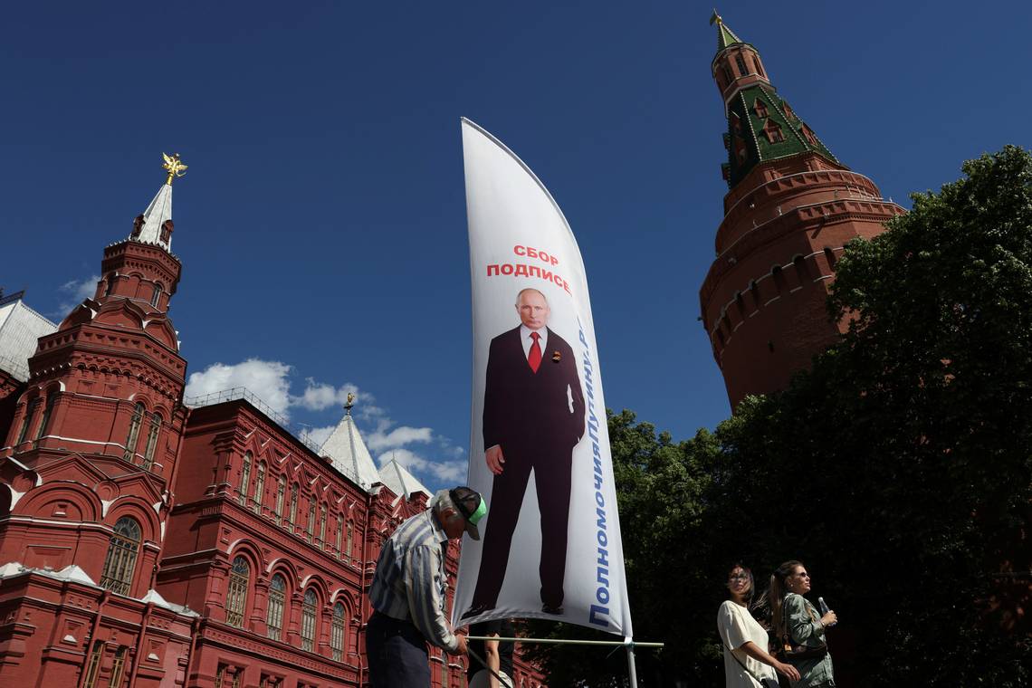 ‘Het is 2026. Het front is een uitzichtloze vleesmolen’: Poetins partij Verenigd Rusland vertoont barsten en zet de president uitdrukkelijk in de etalage
