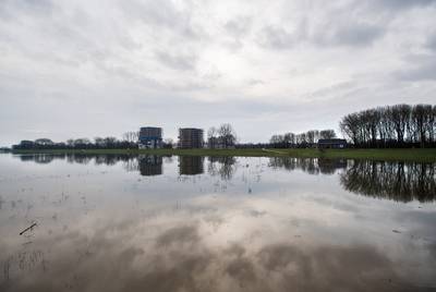 Arnhem ‘raar bezig’ in Stadsblokken-Meinerswijk: ‘Waarom bouwen in de uiterwaarden?’