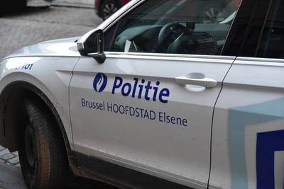 Brusselse politie legt twee lockdownfeestjes stil: 35 coronaboetes uitgedeeld
