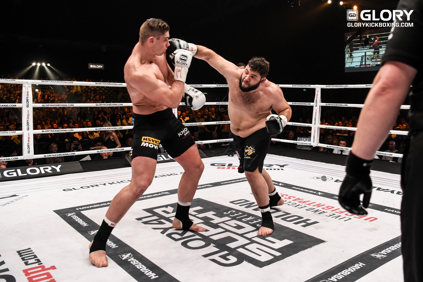 Rico Verhoeven 30 jaar fenomeen binnen én buiten de ring Foto AD.nl