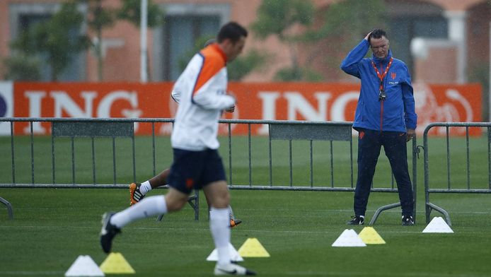 Oranje Traint In Weer Dat Aan Manchester Doet Denken Nederlands Voetbal Bndestem Nl