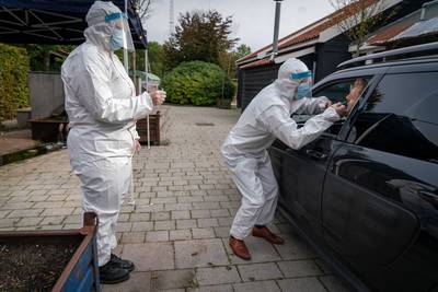 Voor 125 euro weet je in deze Betuwse teststraat binnen een half uur of je corona hebt