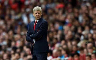 Ook Wenger mengt zich in transferbeleid PSG