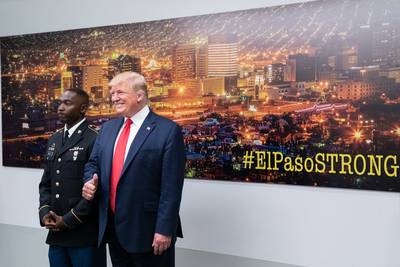 En visite à El Paso, Trump vante... sa popularité