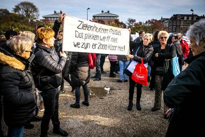 Duizend mensen bij protestactie tegen failliete ziekenhuizen