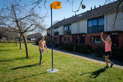 Stoom afblazen onder de korf in Heteren