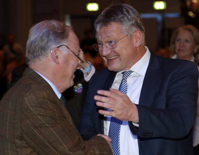 Meuthen én extreme Gauland nieuwe voorzitters van rechts-populistische AfD