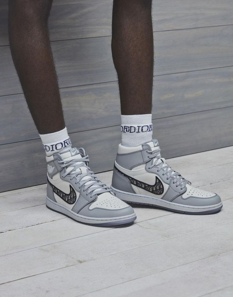how much are the dior nike sneakers