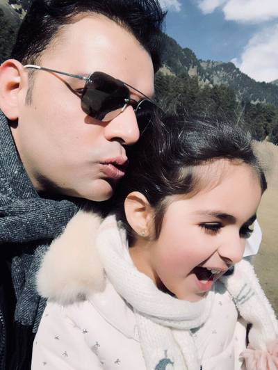 Advocaten: Rechter in India besluit dat ontvoerde Insiya bij vader blijft