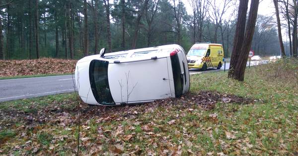 Bestuurster komt met de schrik vrij bij eenzijdig ongeluk