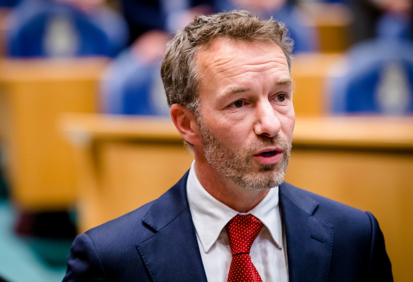 VVD hekelt 'softe' handelsbeleid D66-minister Kaag | Foto ...