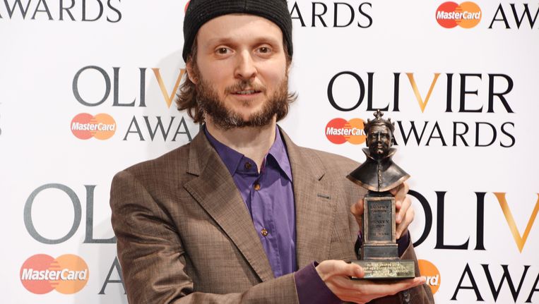 Choreograaf Sidi Larbi Cherkaoui Krijgt Award Van Harvard Club Of Belgium Showbizz Hln