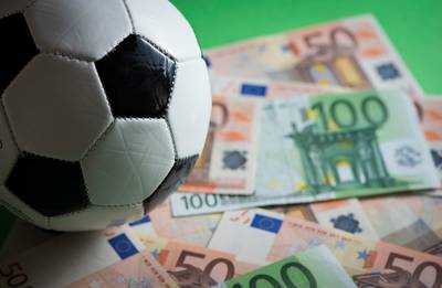 KNVB waarschuwt clubs voor beruchte matchfixer