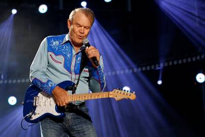 Zanger Glen Campbell (81) overleden