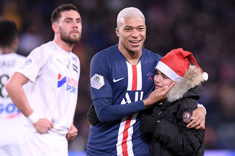 Kerstmis valt wat vroeger: "Verrukkelijke" Mbappé deelt ...