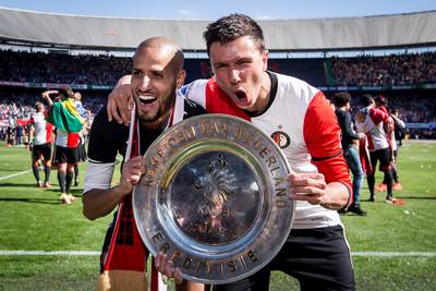 Berghuis tekent voor vier jaar bij Feyenoord
