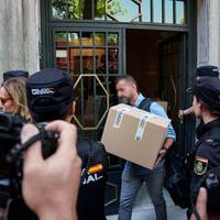 Vondst van juwelen in kluis in privékantoor brengt Spaanse oud-premier Zapatero verder in de problemen