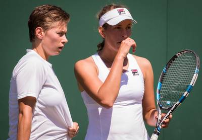 Schuurs en Mertens stranden in derde ronde