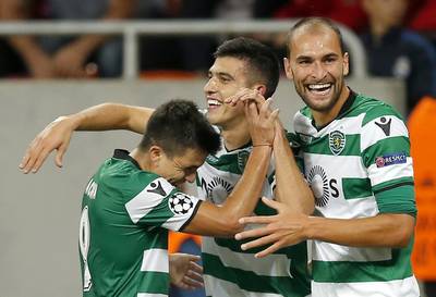 Bas Dost scoort ook als invaller voor Sporting