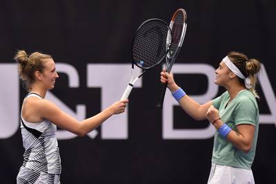 Elise Mertens et Aryna Sabalenka remportent le double à Ostrava