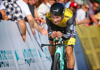 Roglic pakt in stijl Ronde van Slovenië