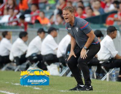 De Boer haalt uit naar arbitrage en West Brom