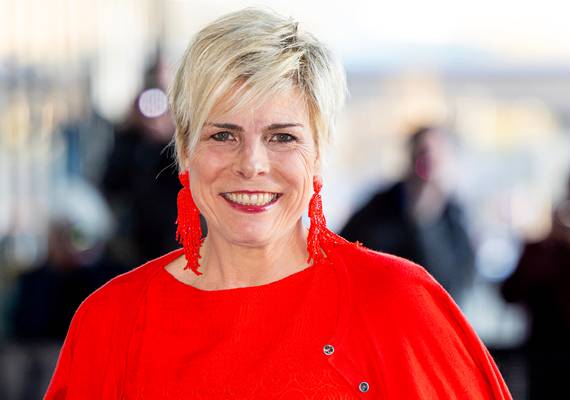 Gefeliciteerd, prinses Laurentien! De jarige prinses lapt de moderegels aan haar laars