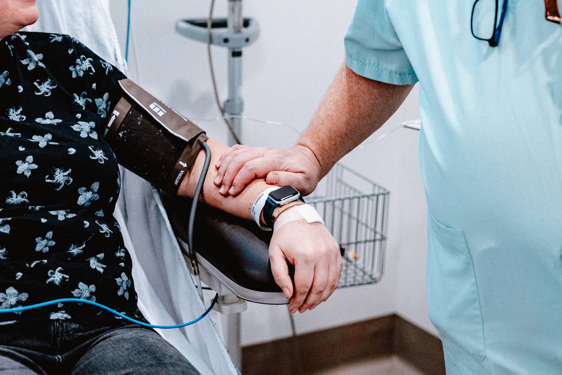 Waarom longcovidpatiënten nog altijd te horen krijgen: ‘Ik geloof niet in long covid, hier is het nummer van een goede psychiater’