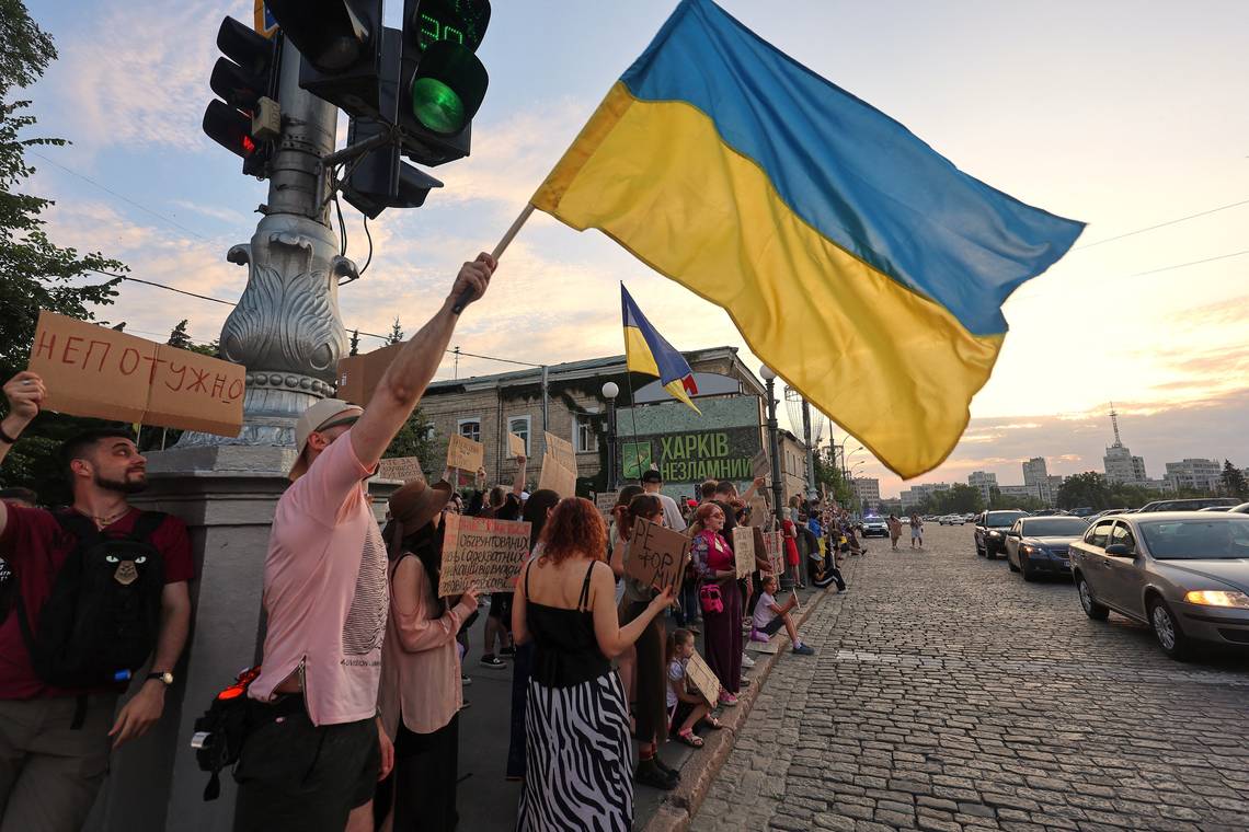 ‘Oekraïners vertrouwen niet automatisch meer dat Zelensky een slimme keuze maakt’