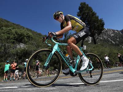 Gesink eenzaam op grote hoogte