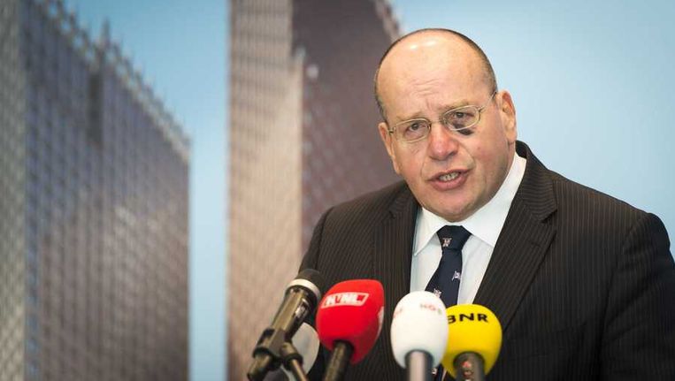 Hoe Teeven Door De Rechter Werd Gedwongen Van Der G Gelijk Te Geven De Volkskrant