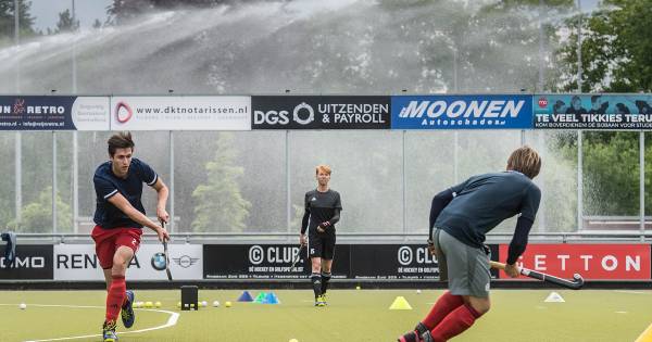 Van Topsport Tot Kelderklasse Iedereen Moet Wennen Aan Het Nieuwe Trainen Binnenland Pzc Nl