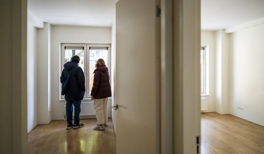 Zorgt de oorlog in Iran dat de wooncrisis van 2022 zich herhaalt? ‘Onze uitgangspositie is nog slechter’