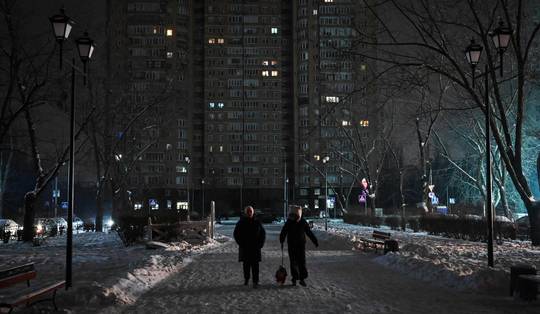 ‘We zijn boos en verbitterd. Maar niet gebroken’: Kiev trotseert zwaarste oorlogswinter tot nog toe