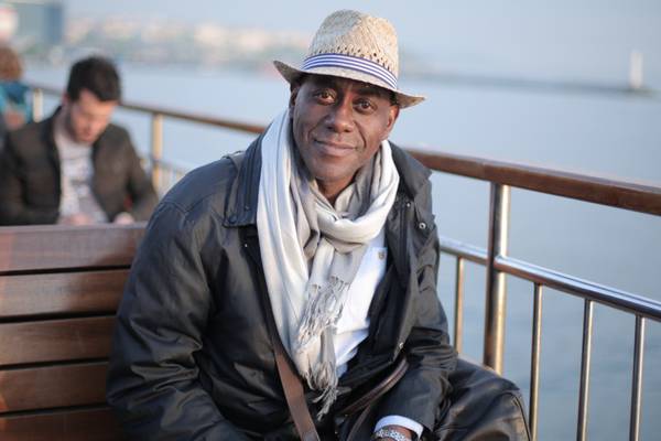 Ainsley Eats the Streets