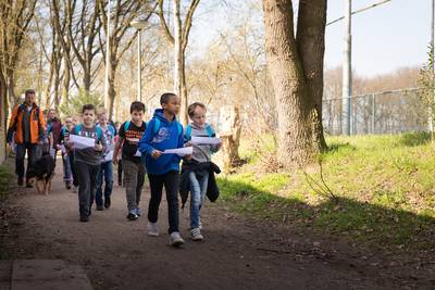 In Wageningen zes liter water sjouwen voor Afrika