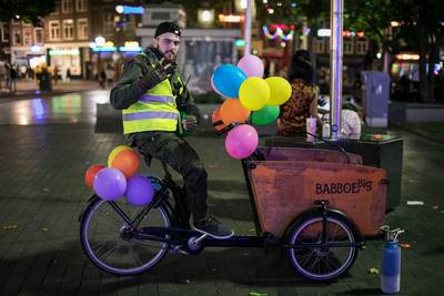 ‘Lachgaskoning’ Deniz Üresin met kleine beroerte opgenomen in ziekenhuis