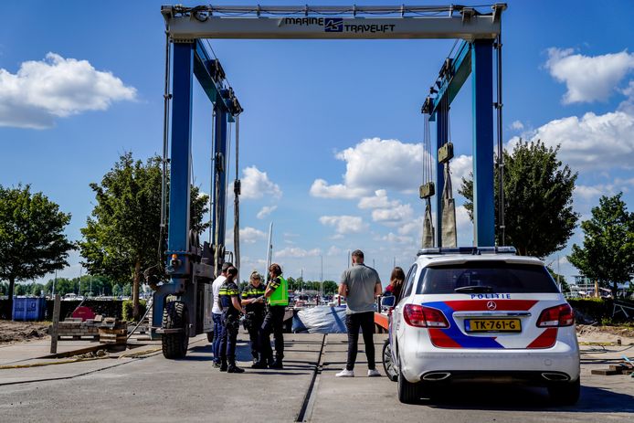 Auto van vermiste Bert de Laat gevonden in water bij Groot onderzoek na vondst auto van vermoedelijk vermiste