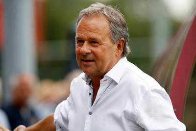 Gert Kruys en DOVO per direct uit elkaar