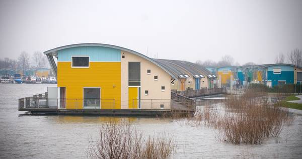 West Maas en Waal pakt wonen in Maasbommelse vakantiehuizen aan