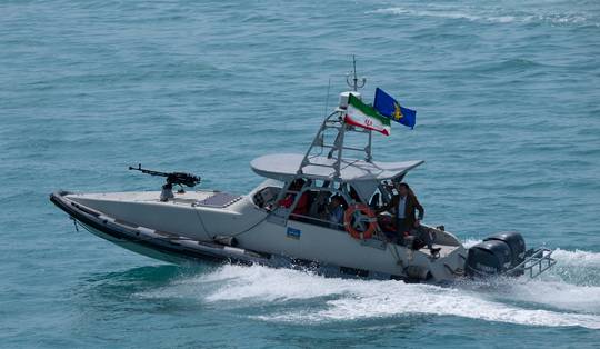 De vernietiging van Irans ‘guerillaleger’ op zee was voor Trump geen prioriteit. Daar betaalt hij nu de prijs voor